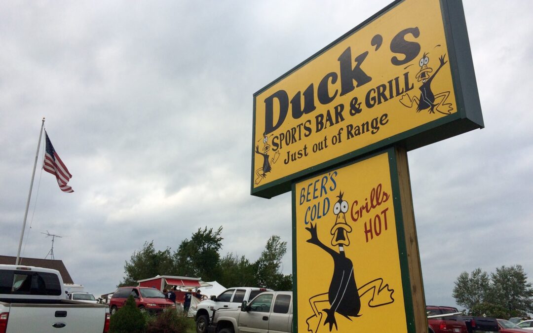 Duck’s Sports Bar & Grill