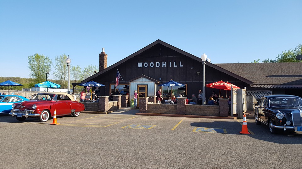 Woodhill Bar & Grill